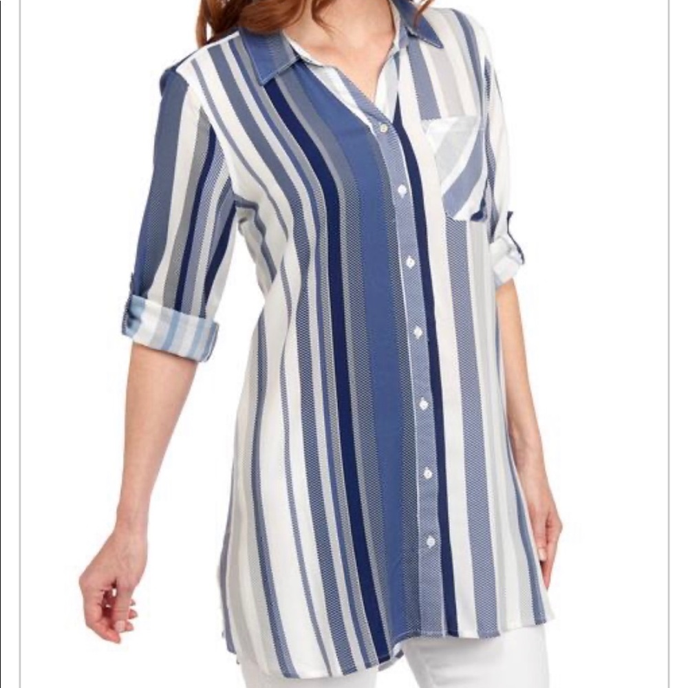 NWOT Printed Boyfriend Tunic